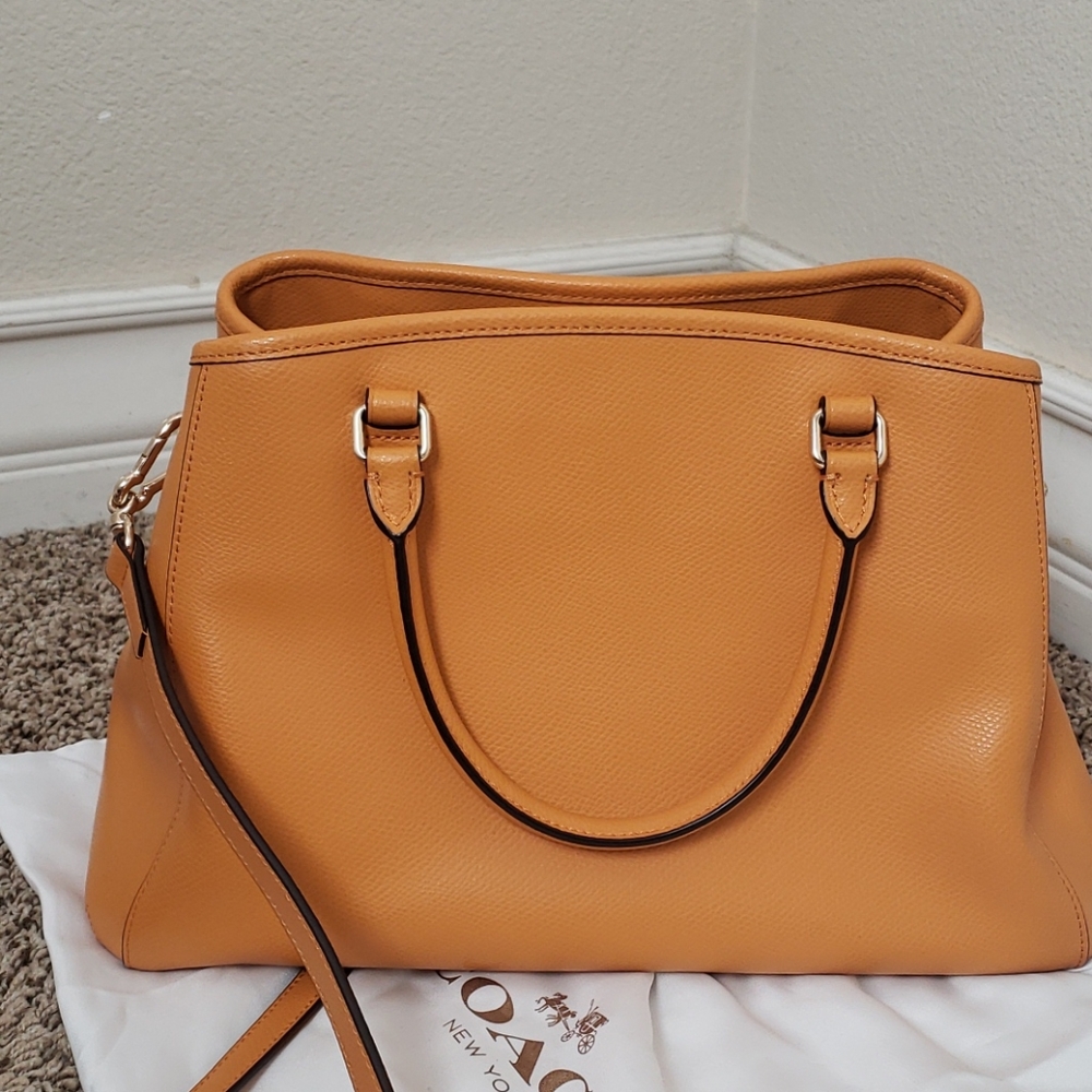Coach handbag. - Picture 3 of 5
